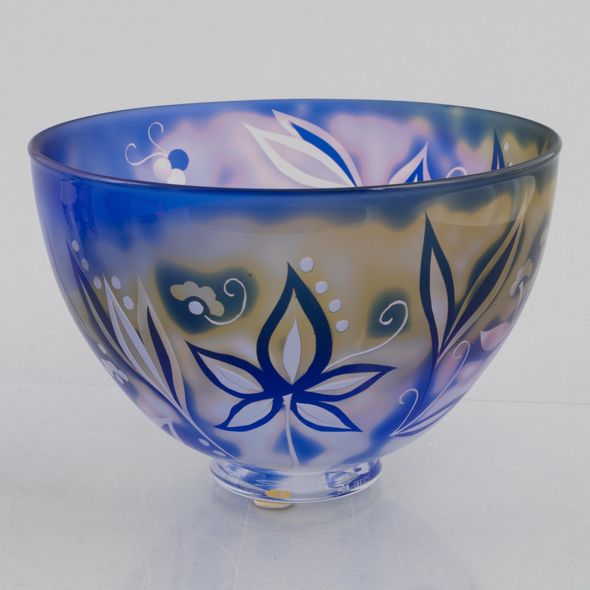 Jens Eltorp, a unique glass bowl, Hetalåga, Småland.