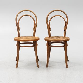 Five Thonét chairs No 14, Vienna around 1900.