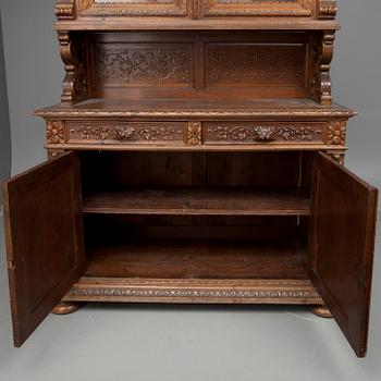 VITRINSKÅP, Tyskland 1800-talets senare hälft.