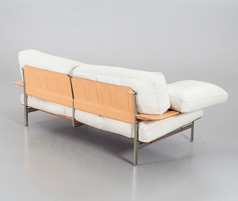 A "DIESIS" SOFA BY ANTONIO CITTERIO AND PAOLO NAVA FOR B&B ITALIA.