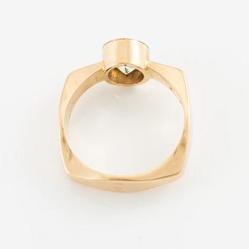 Gobi Gold or Silver Hb, ring, 18K gold with green-tinted stone, Falköping 1974.