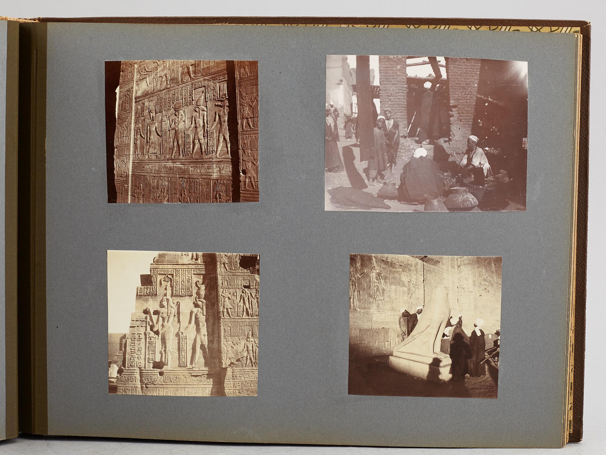FOTOALBUM,   MEDELHAVSKRYSSNING 1905-06 MED KORVETTEN FREJA.