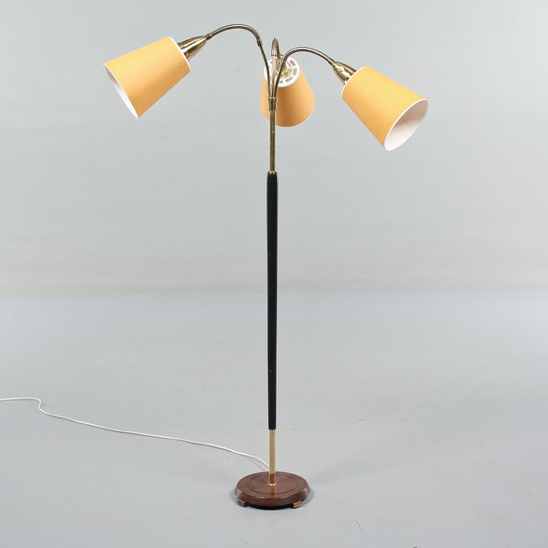 GOLVLAMPA, Sverige, 1900-talets mitt.