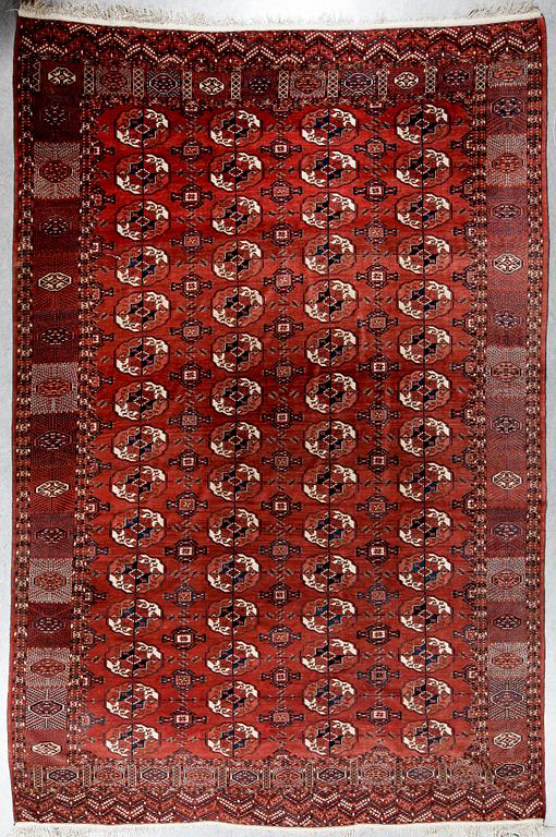 MATTA, Antik/semiantik, Tekke Turkmen, ca 420x288 cm.