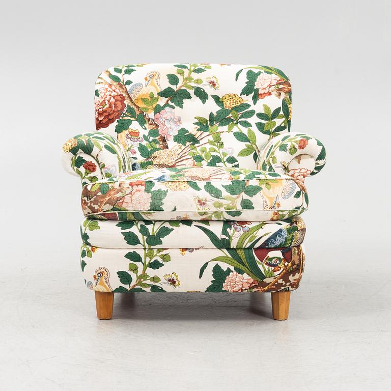 Josef Frank, a model 568 easy chair, Firma Svenskt Tenn.