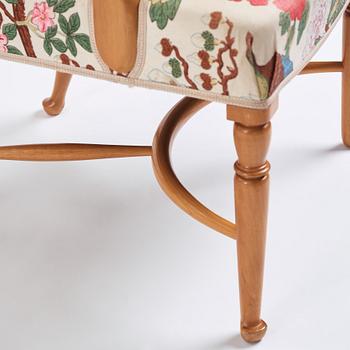 Josef Frank, karmstolar, ett par, Firma Svenskt Tenn, modell 725.