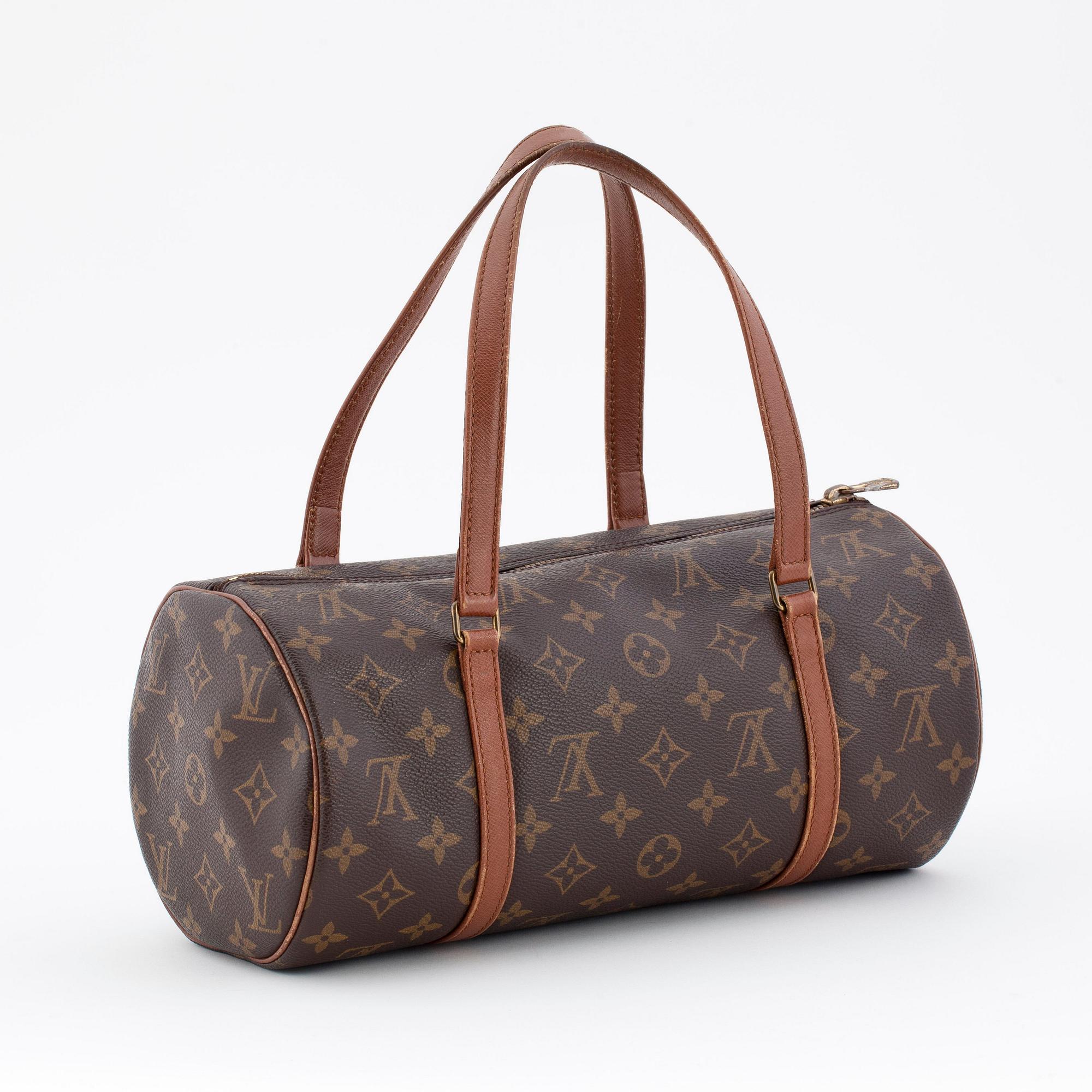 LOUIS VUITTON, a monogram canvas shoulder bag, "Papillon".