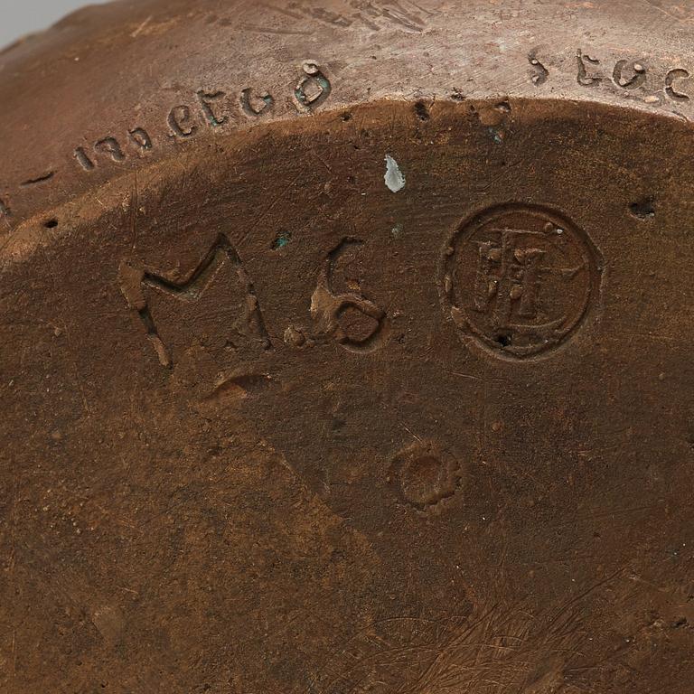 An Emy Wahlström Art Nouveau patinated bronze vase by AB Hugo Elmqvist, Stockholm.