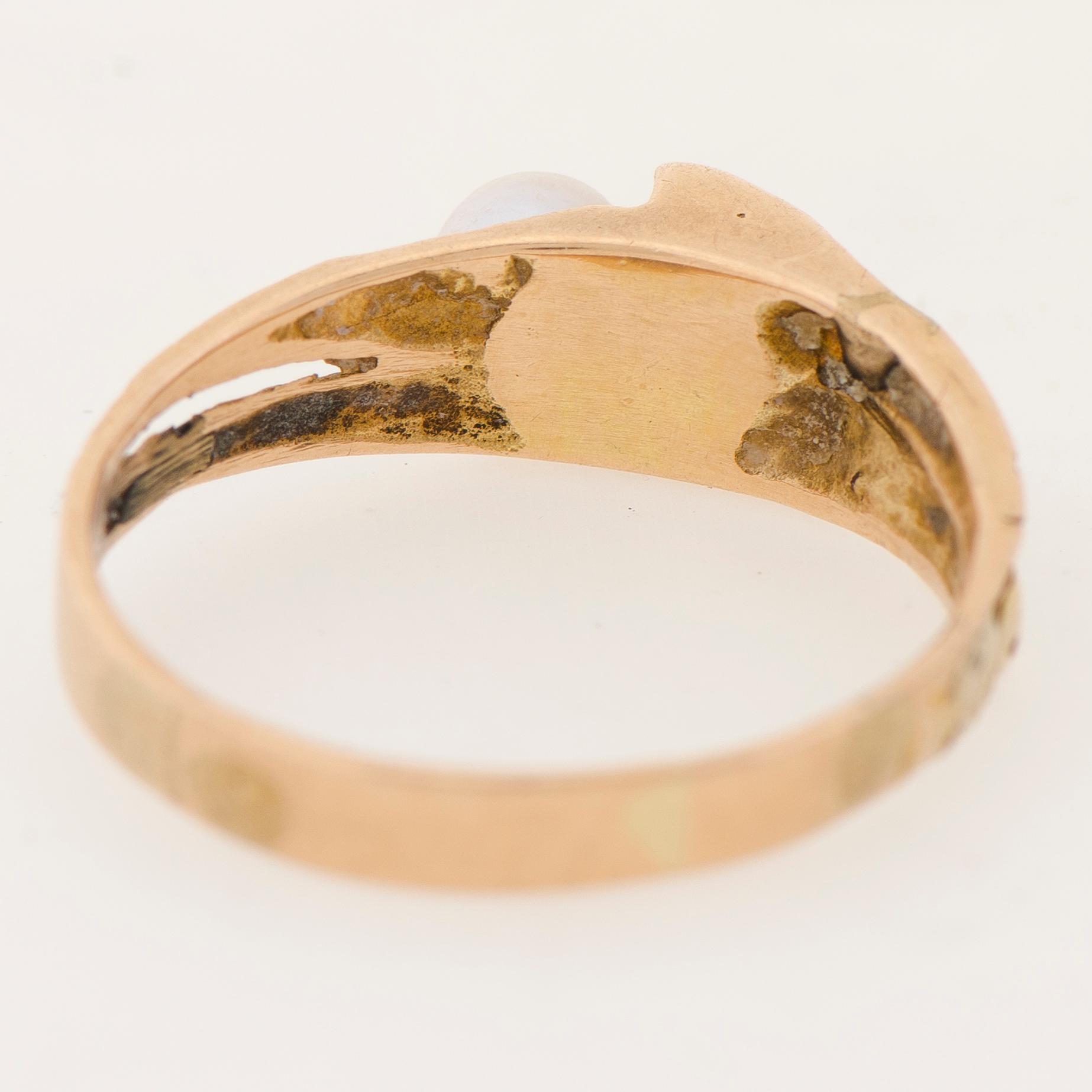 BJÖRN WECKSTRÖM, SORMUS, "Kuiskaus", viljellyt helmet, 14K kultaa. Lapponia 1967.