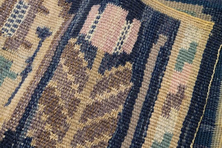 Märta Måås-Fjetterström, vävnad, "Medaljongerna", rölakan, ca 124 x 39 cm, signerad MMF.