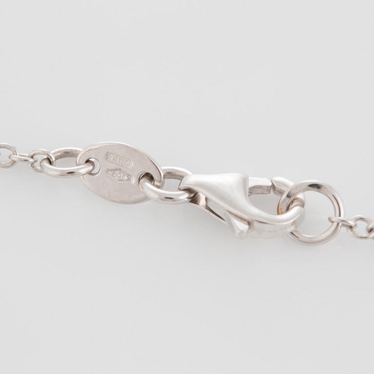 Collier med runda briljantslipade diamanter total vikt ca 6.70 ct.