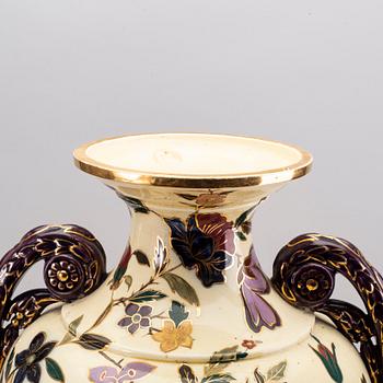 A Röstrand majolica vase around 1900.