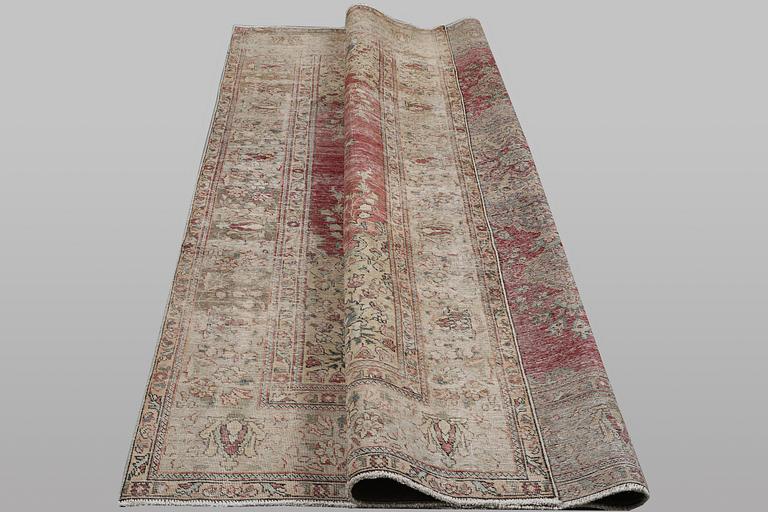 A carpet, Persian, Vintage Design, ca 335 x 240 cm.