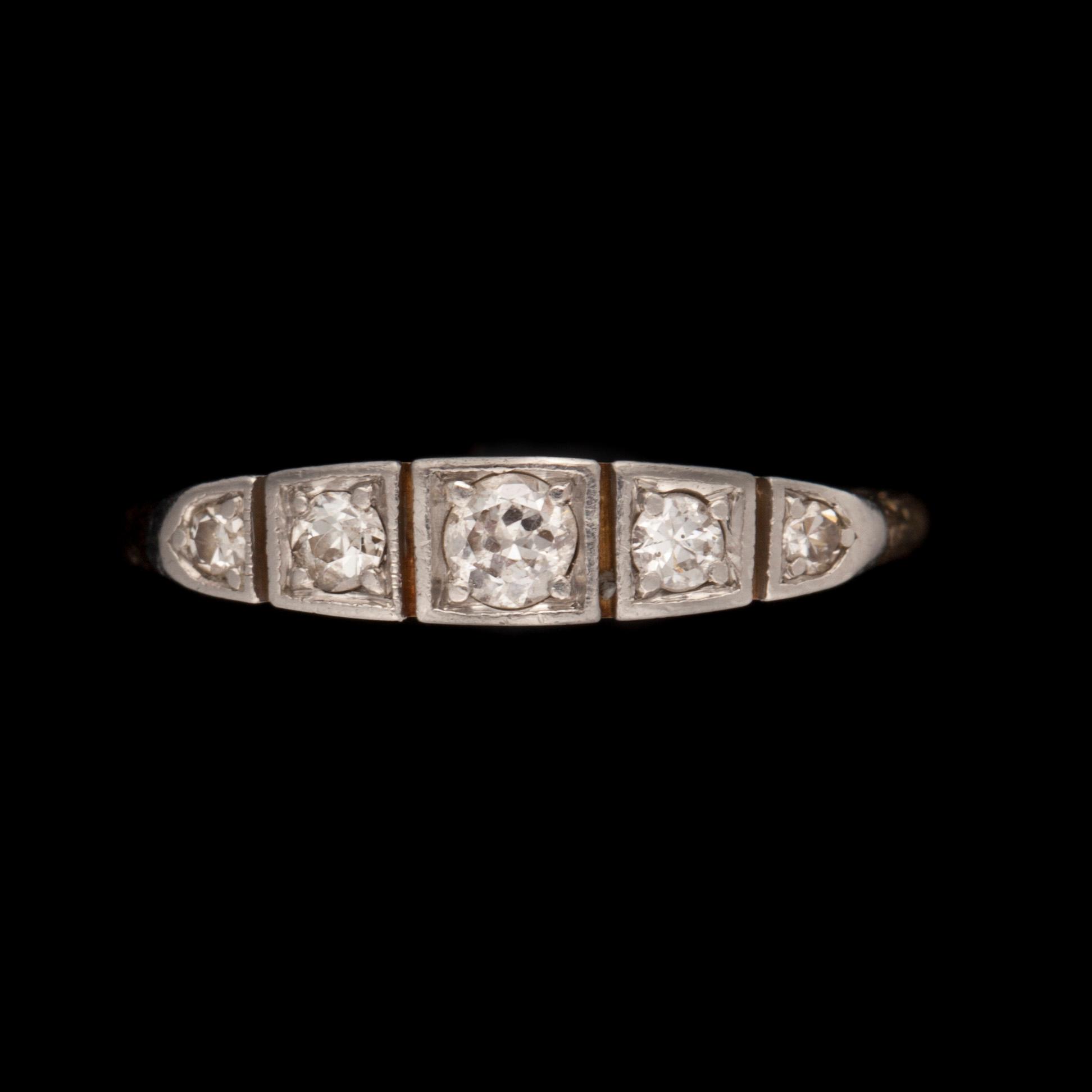 RING, 18K guld, diamanter. A. Tillander, 1953. Vikt ca 1,8 g.