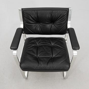 Karl Erik Ekselius, fåtölj "Mondo" JOC möbler Vetlanda 1900-talets senare del.