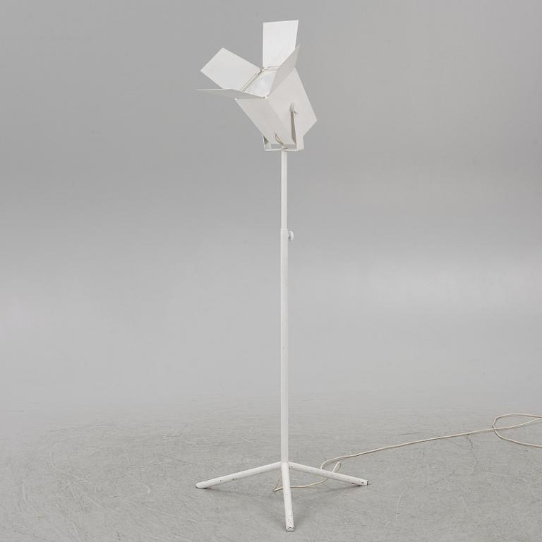 Thomas Bernstrand & Mattias Ståhlbom, golvlampa, "Foto". samtida.