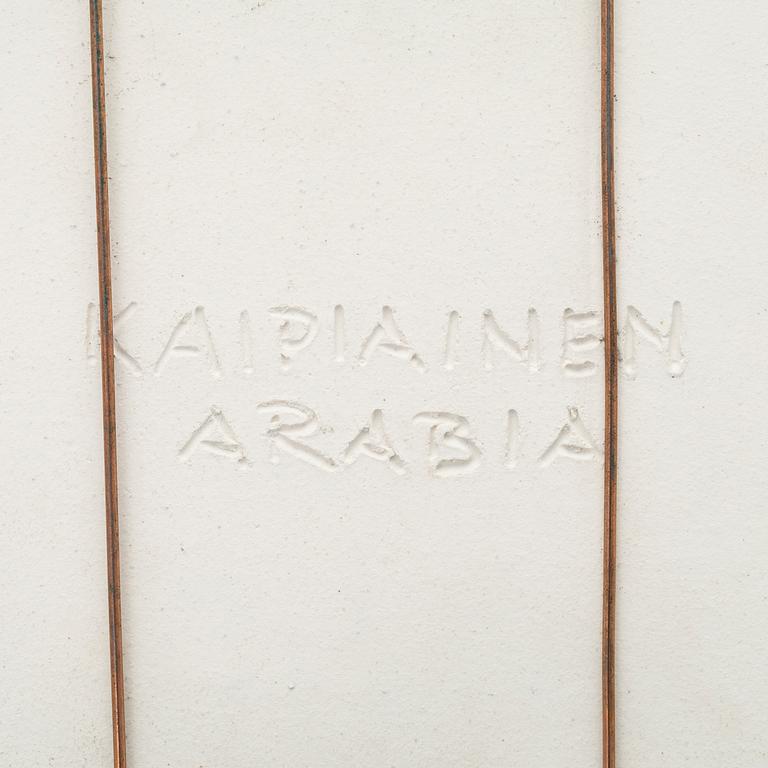BIRGER KAIPIAINEN, KERAMIIKKAVATI. Sign. Kaipiainen, Arabia. 1970-luku.