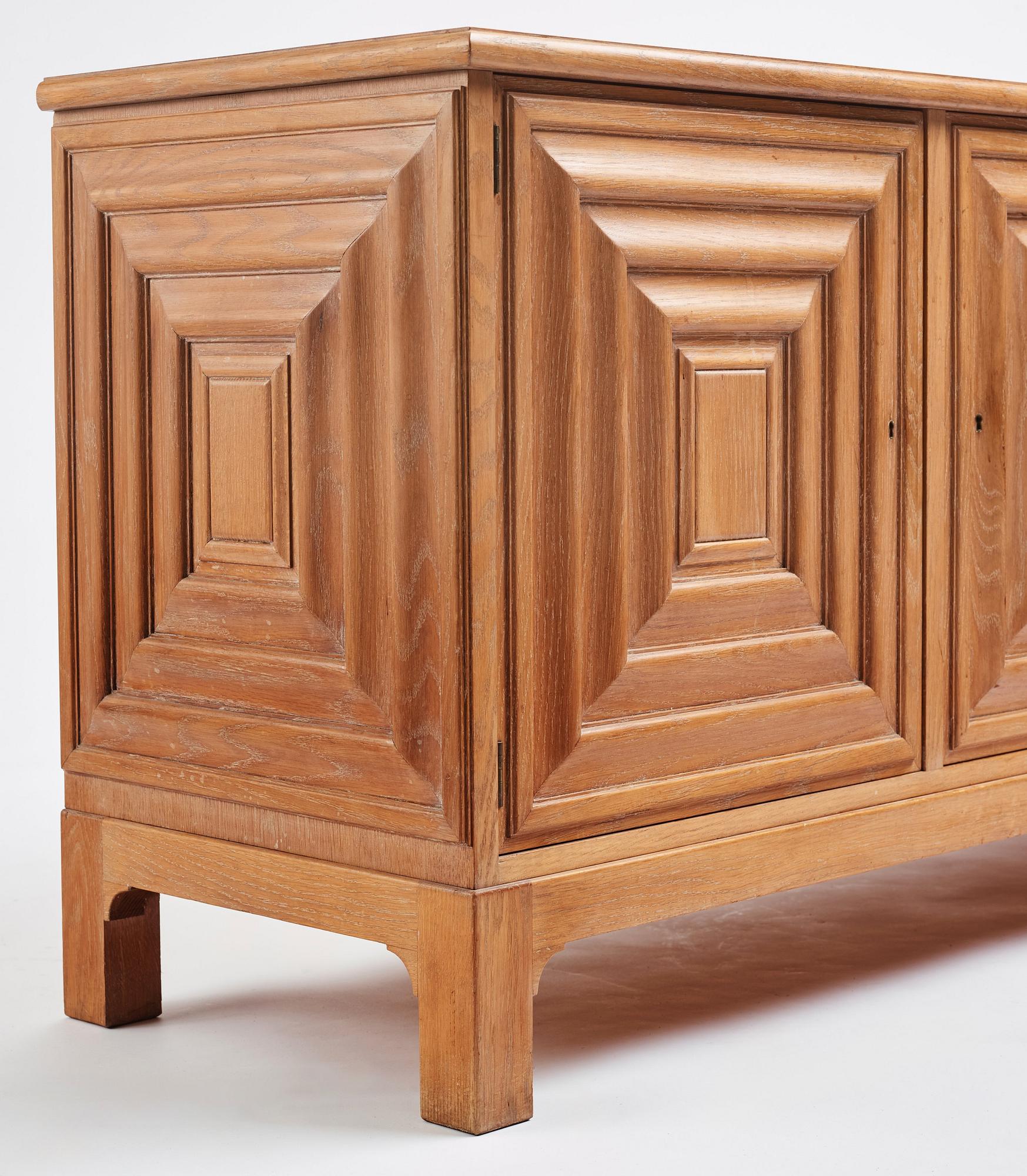 Oscar Nilsson, tillskrivet, sideboard, Sverige 1940-tal.
