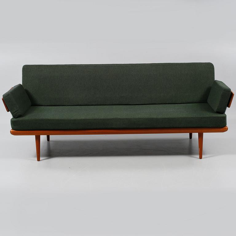 SOFFA, ur "Minerva"-serien, Peter Hvidt och Orla Mölgaard-Nielsen, France & Son, Danmark.