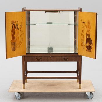 A drinks cabinet, mid 20th century.