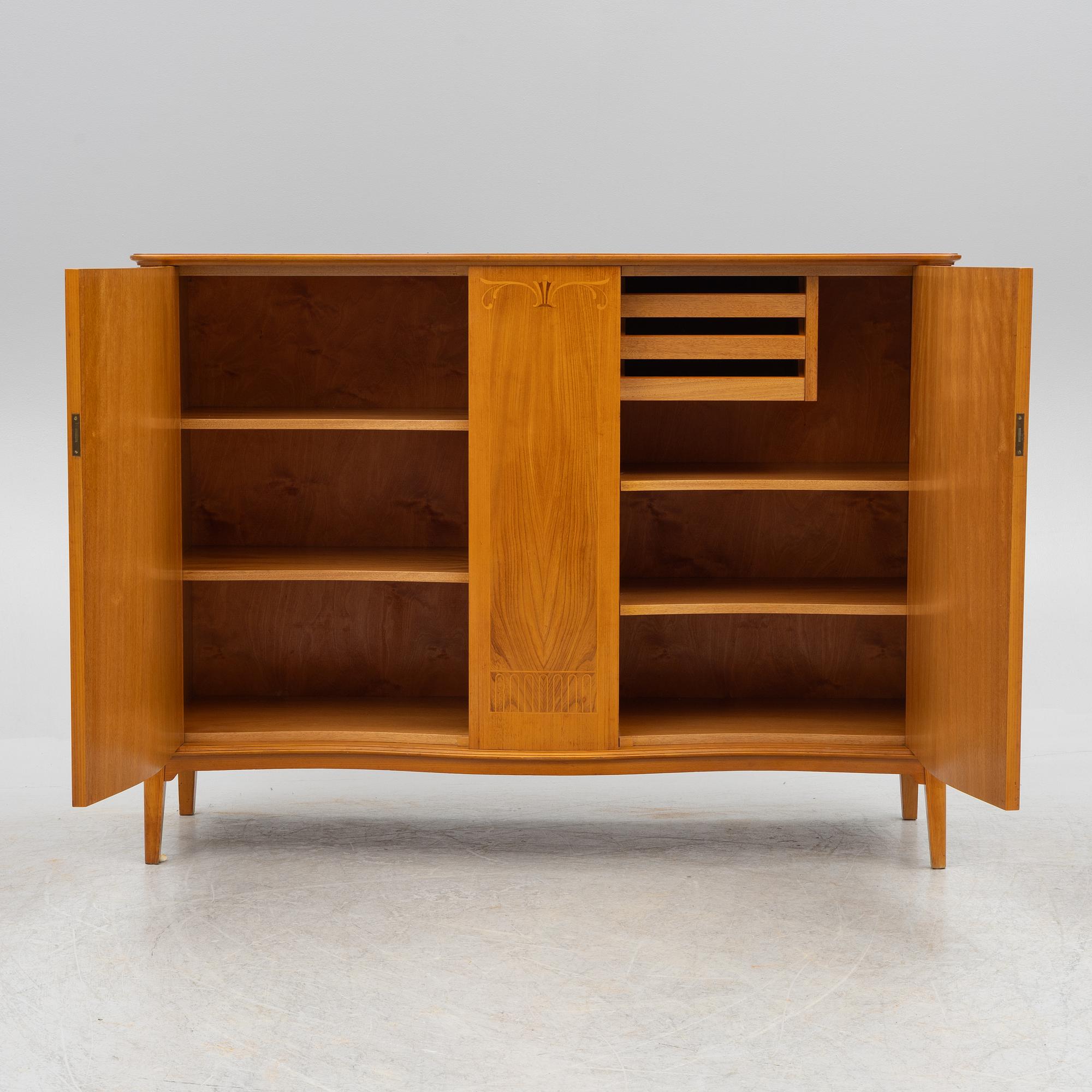 Cabinet, Swedish modern, 1940s.