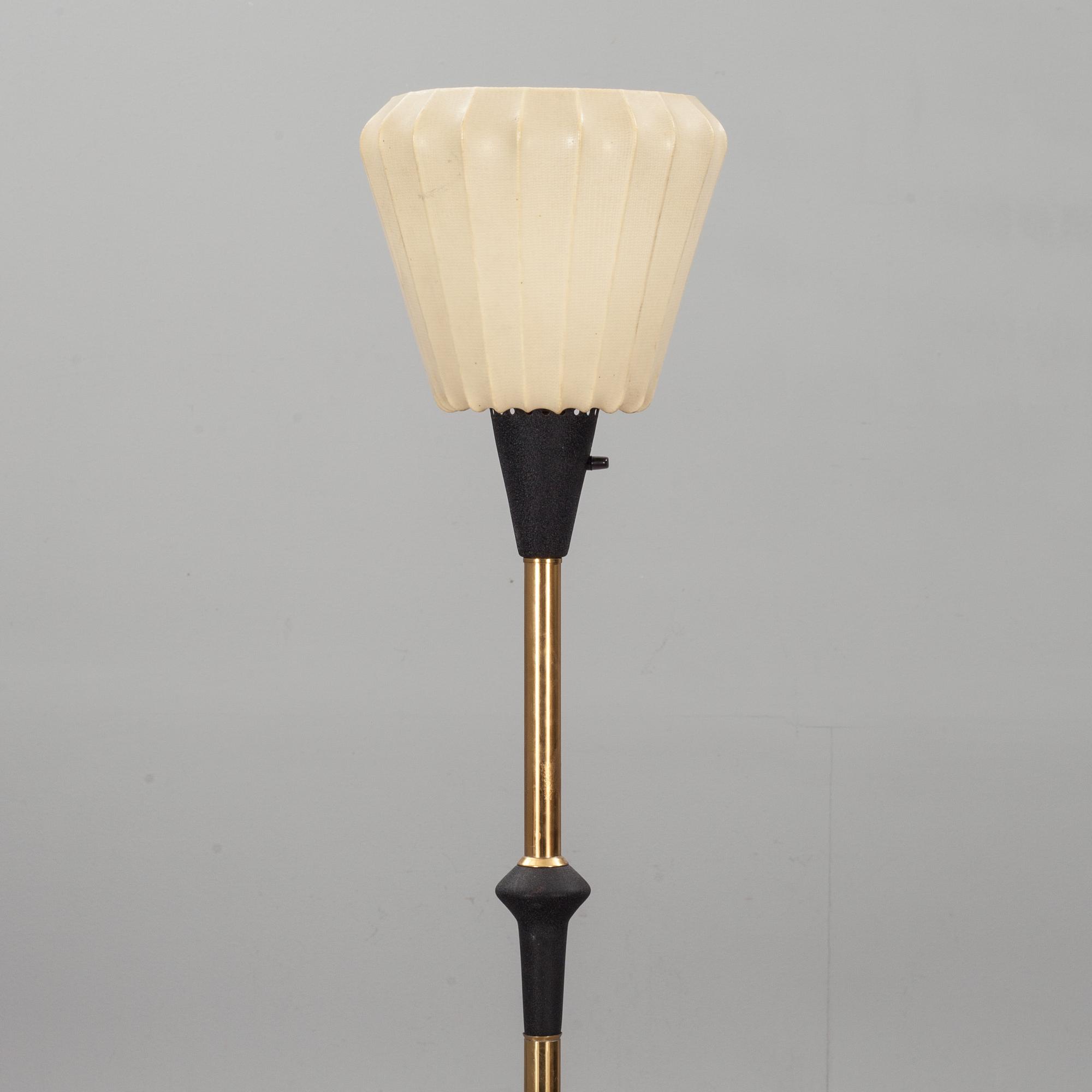 GOLVLAMPA, 1940/50-tal.