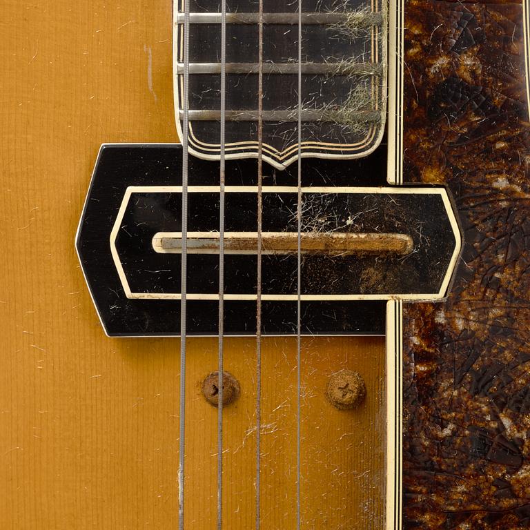 Gibson, "L10", semi-acoustic guitar, 1934, USA.