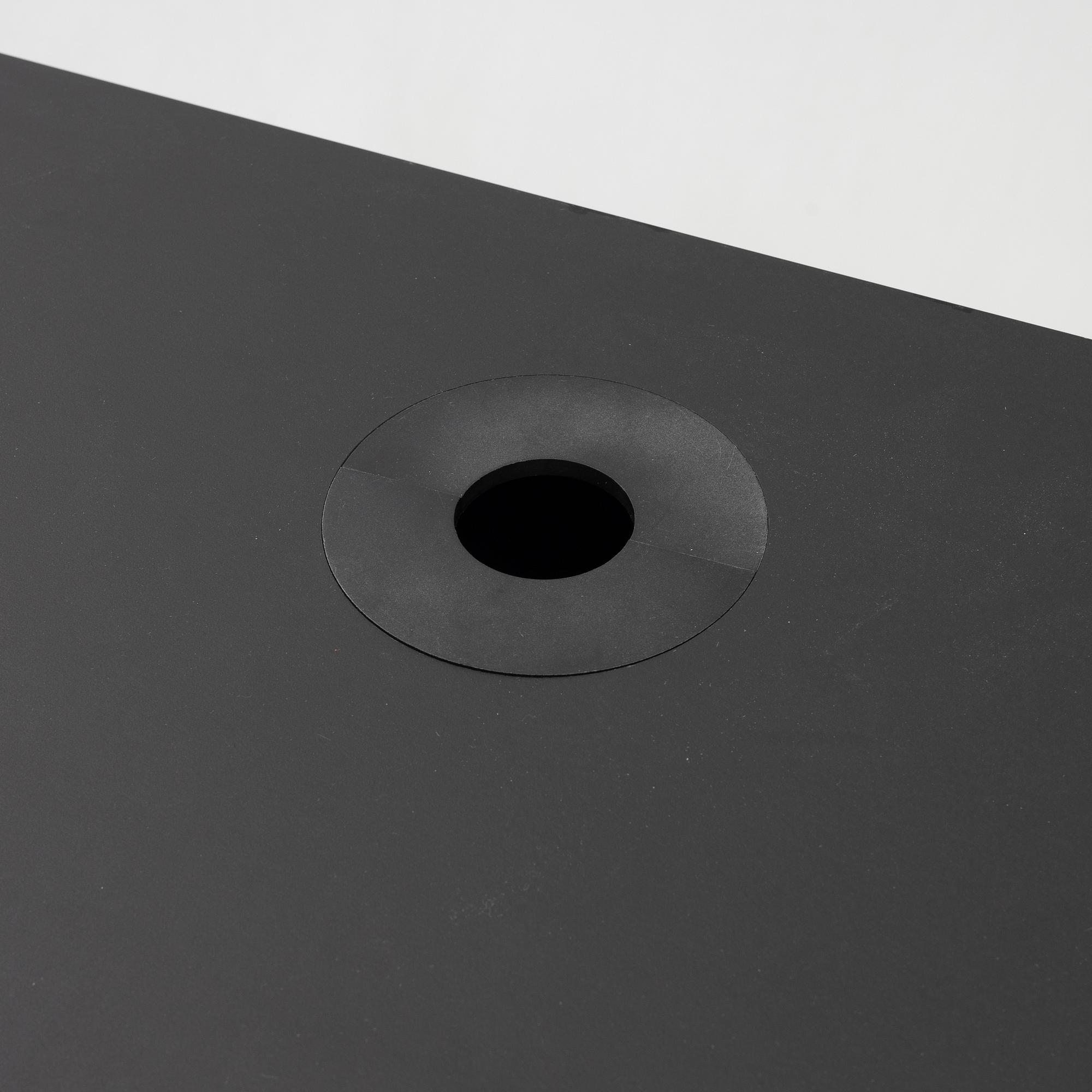 KiBiSi, desk, "Xtable", Holmris B8, contemporary.