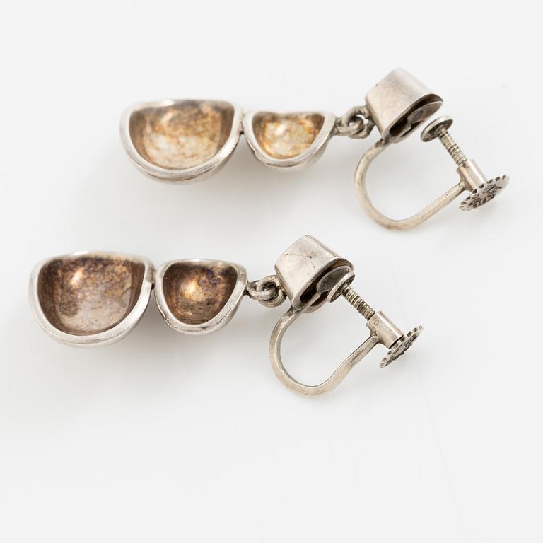 Jewellery set, earrings and bracelet, silver, Sigurd Persson for Stigbert, Engelbert. Stockholm 1954 and 1957.