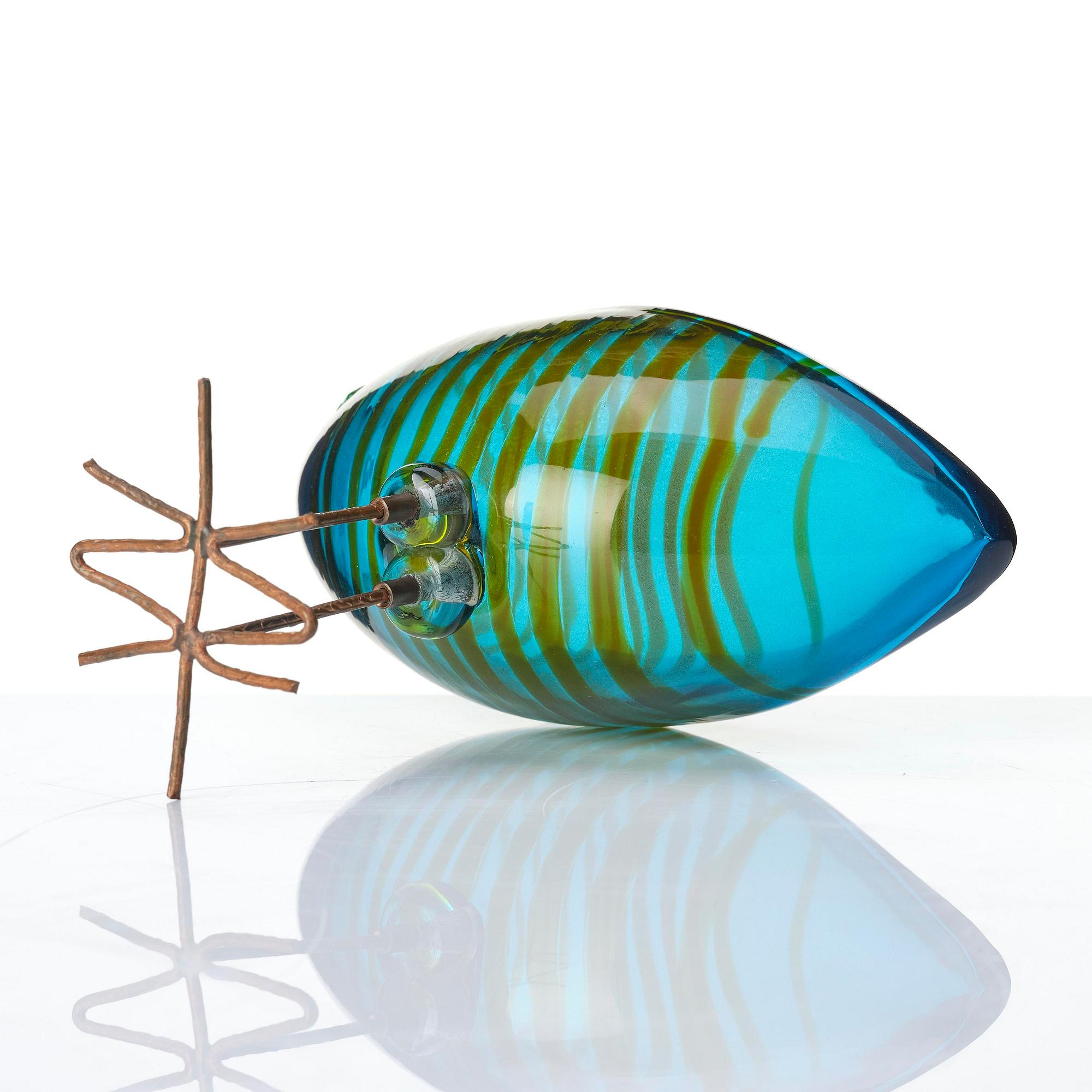 Alessandro Pianon, a "Pulcino" glass sculpture of a bird, Vistosi, Italy, 1960s.