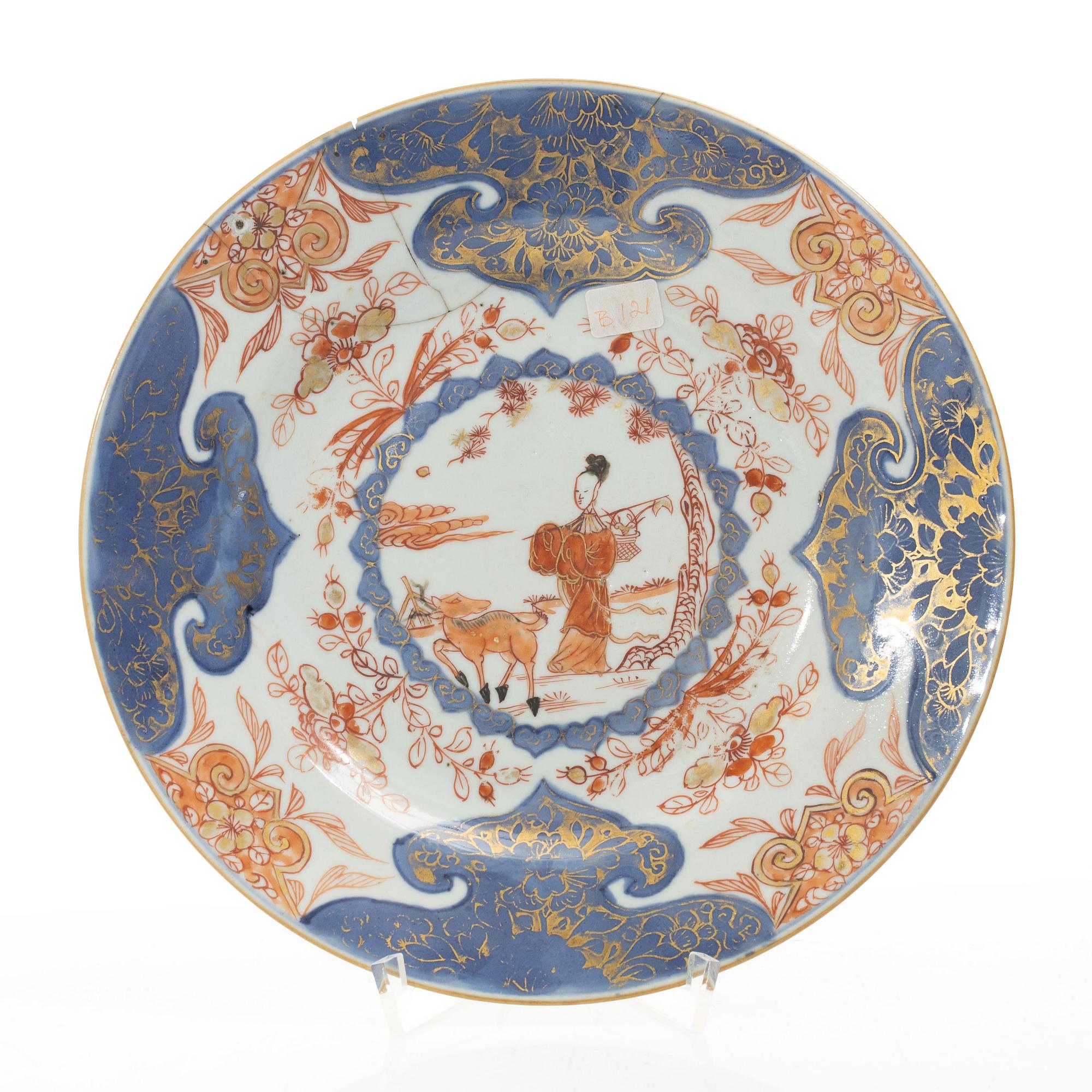 Tallrikar, fyra stycken, porslin, Kina, Qingdynastin, 1700-tal.