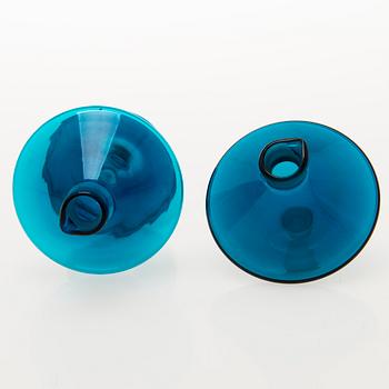 NANNY STILL 1960s Harlekiini vinegar and oil carafe, model 1740, Riihimäen Lasi Oy.