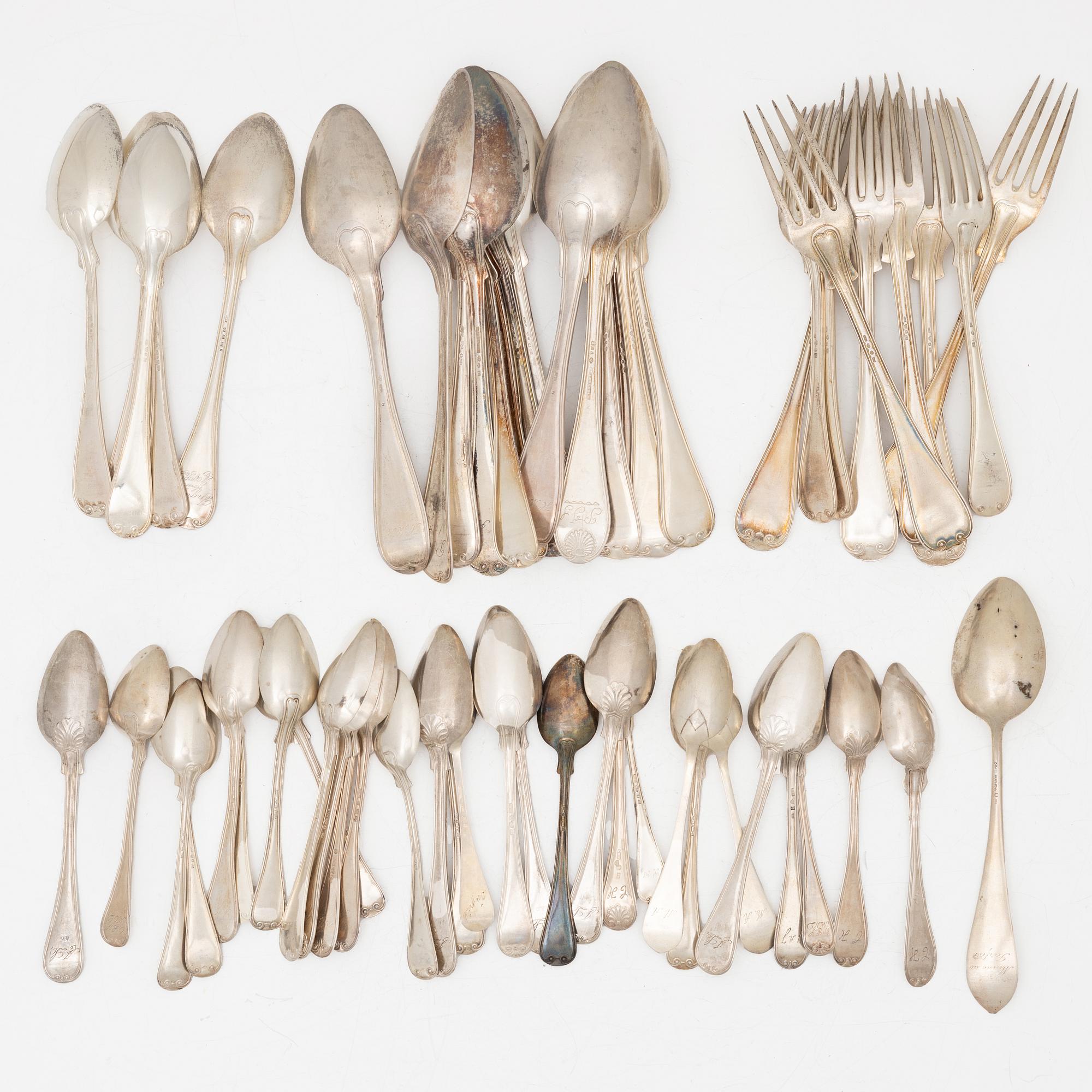 Cutlery, 58 pieces, silver, “Gammel fransk”, Sweden, including Johan Petter Ernander, Uppsala, 1832.