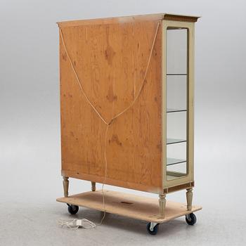 Display cabinet, Gustavian style, mid-20th century.