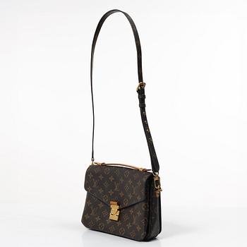 Louis Vuitton, Bag, “Pochette Metis”, 2014.
