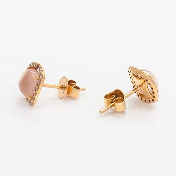 Earrings, cabochon cut rose quartz, diamonds, 18K gold, Italy.