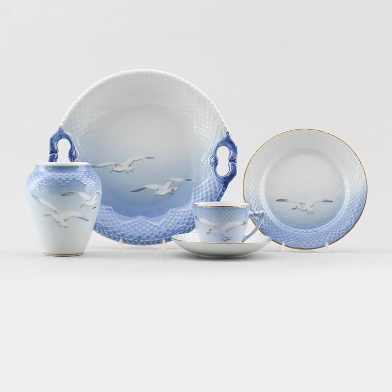 KAFFESERVIS, 24 del, porslin, Måsen, Bing & Gröndahl.
