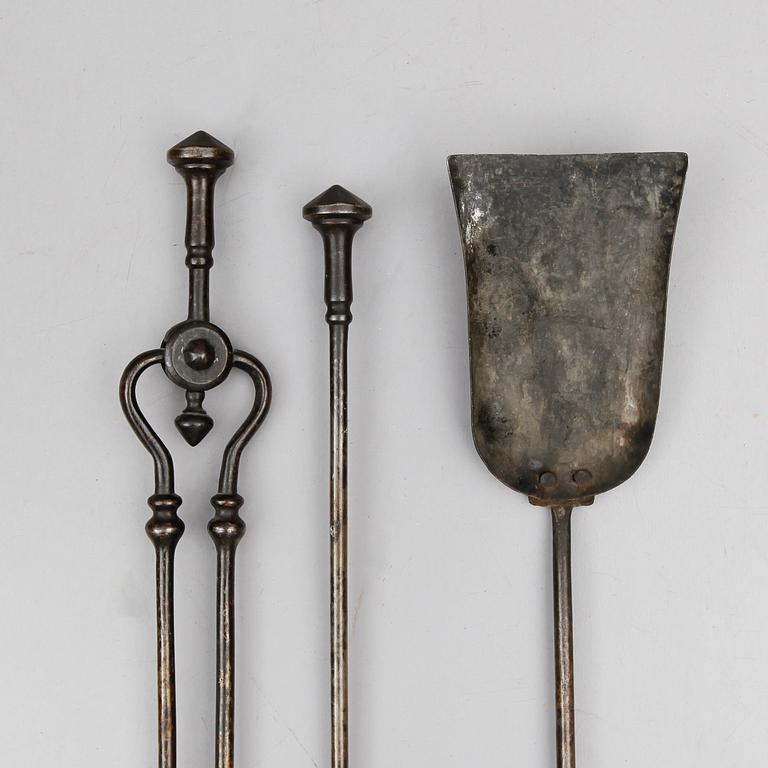 BRASVERKTYG, 3 st, polerat stål, 1800-talets mitt.