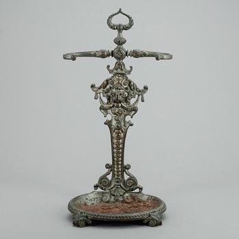 PARAPLYSTÄLL, gjutjärn, omkring sekelskiftet år 1900.
