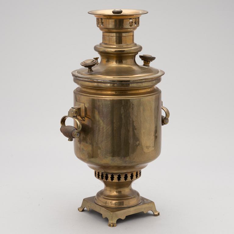 SAMOVAARI, messinkiä, Venäjä 1800-luvun loppu.