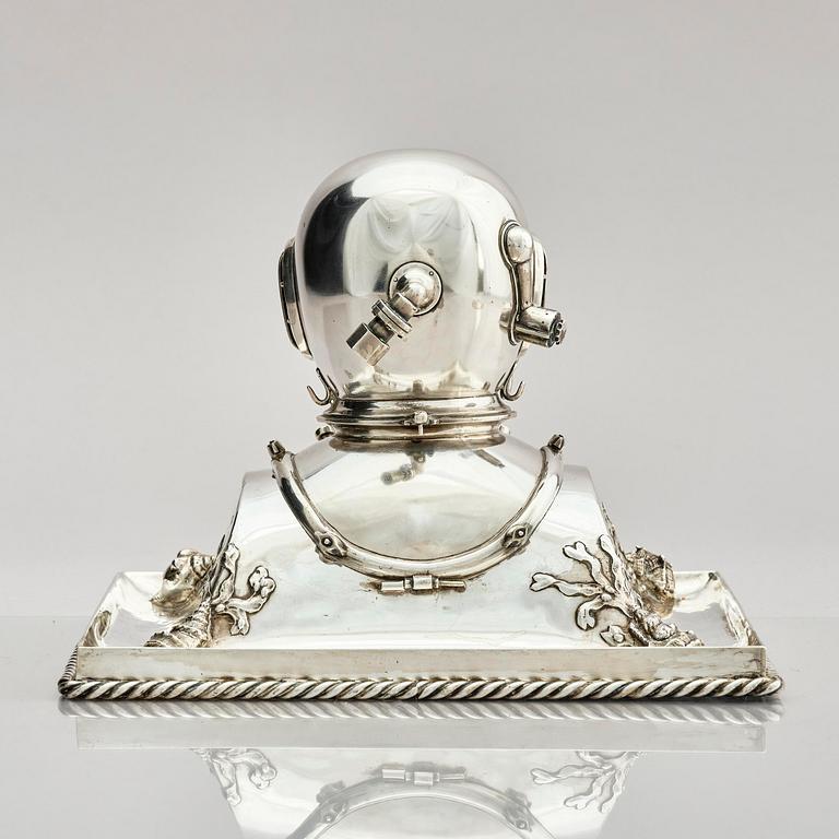 Firma Anton Michelsen, skulptur, sterling silver, Köpenhamn 1923.