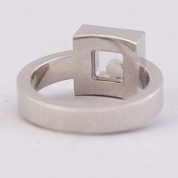 SORMUS, Chopard, "Happy diamonds square", briljanttihiottu timantti, 18K valkokultaa.