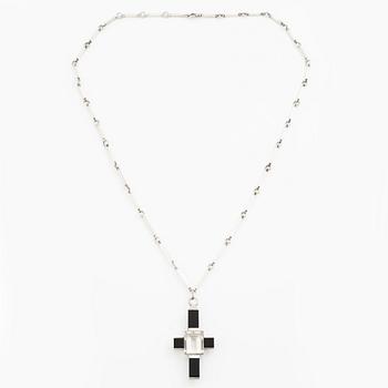 Wiwen Nilsson, a pendant in the form of a cross, sterling silver with onyx and step-cut rock crystal, Lund 1937.