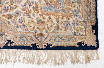 Carpet, Kirman, approx. 370 x 275 cm.