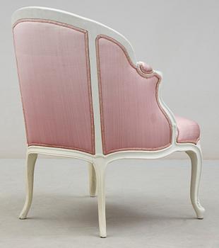BALJFÅTÖLJ, Louis XV-stil, omkring sekelskiftet 1900.