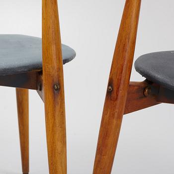 Hans J Wegner, a set of four 'Heart chairs' from Fritz Hansen, DEnmark, 1940's/50's.
