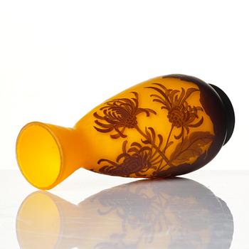 Axel Enoch Boman, a unique Art Nouveau cameo glass vase, Reijmyre, Sweden, 1916, no. 457.