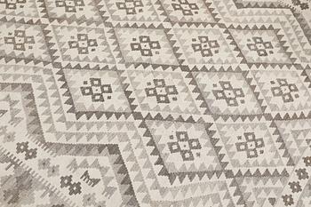 Matta, Kelim, ca 290 x 198 cm.