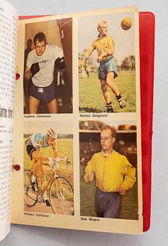 Idolkort, "Sportens stjärnor", bl a Cassius Clay, Nacka Skoglund mfl Hemmets Journal, 1960-tal.