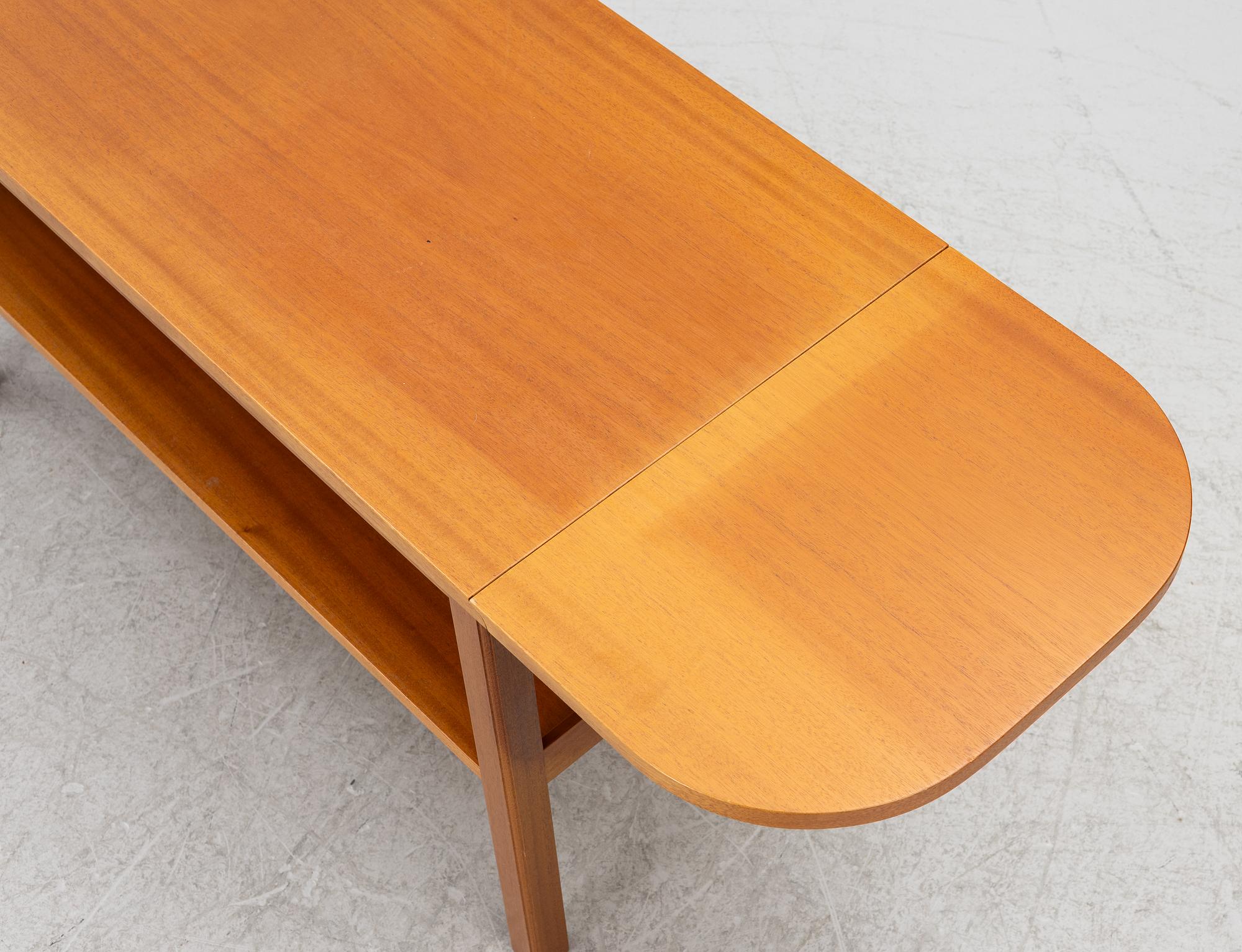 Josef Frank, Table with leaves, model number B 1059, Svenskt Tenn, after 1985.